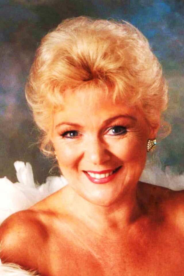 Linda Watts luncheon club speaker and singer