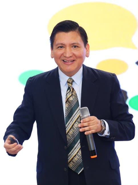 Edgar Perez technology speaker looking at camera