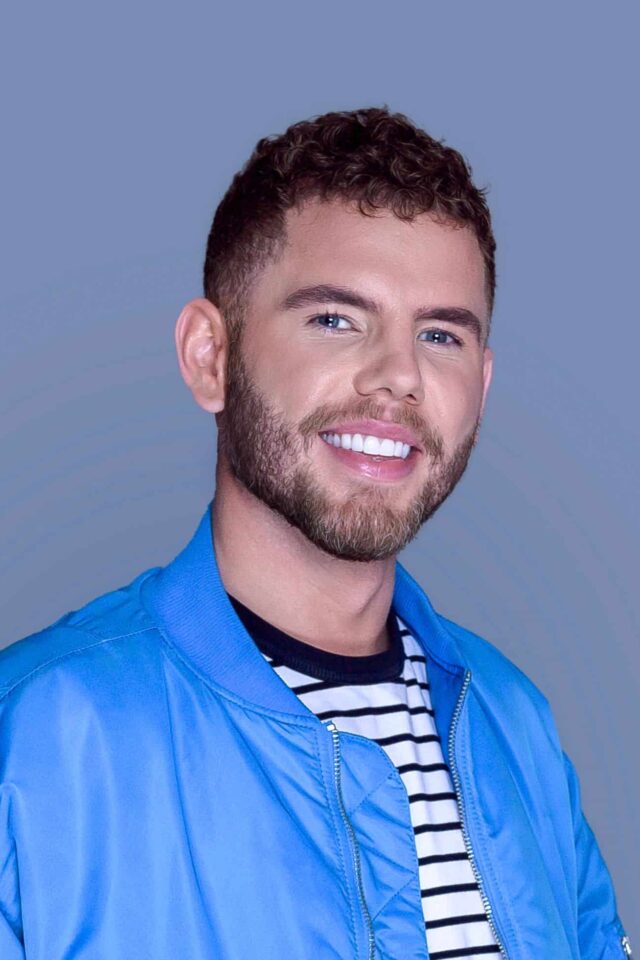 Dean McCullough live DJ, radio host and awards host