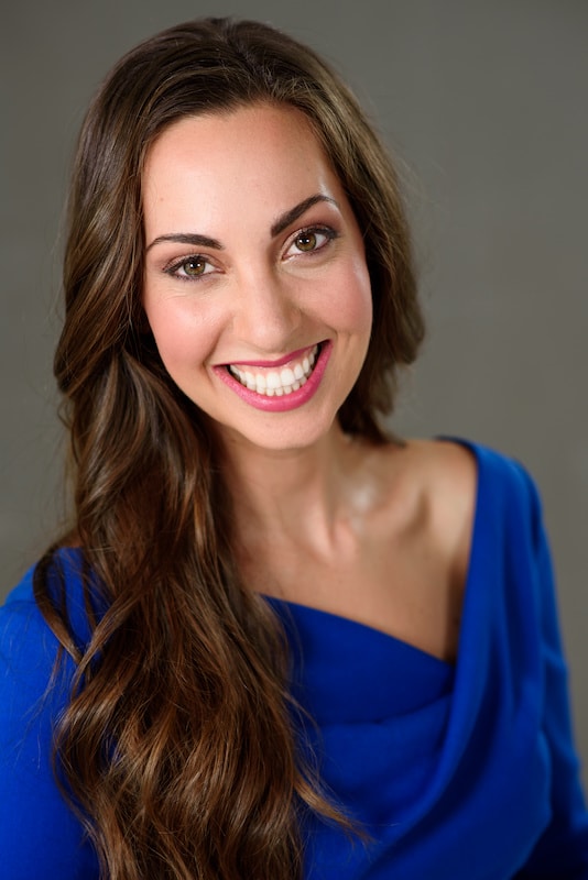 Vanessa Van Edwards Keynote Speaker